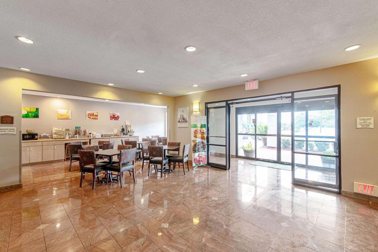 Quality Suites Austin Dış mekan fotoğraf
